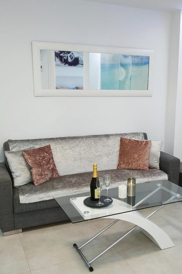 Blue Horizon Luxury Apartment Нерха Екстер'єр фото